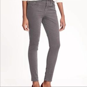 🎉HP🎉 Old Navy 🤩 Rockstar Midrise Corduroy Pants - 8 Petite - Hard to Find
